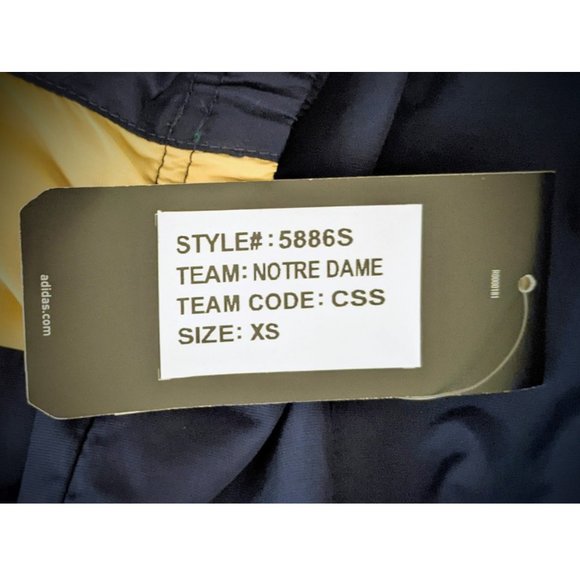 Notre-Dame Fighting Irish Football Pull-Over - Picture 8 of 13